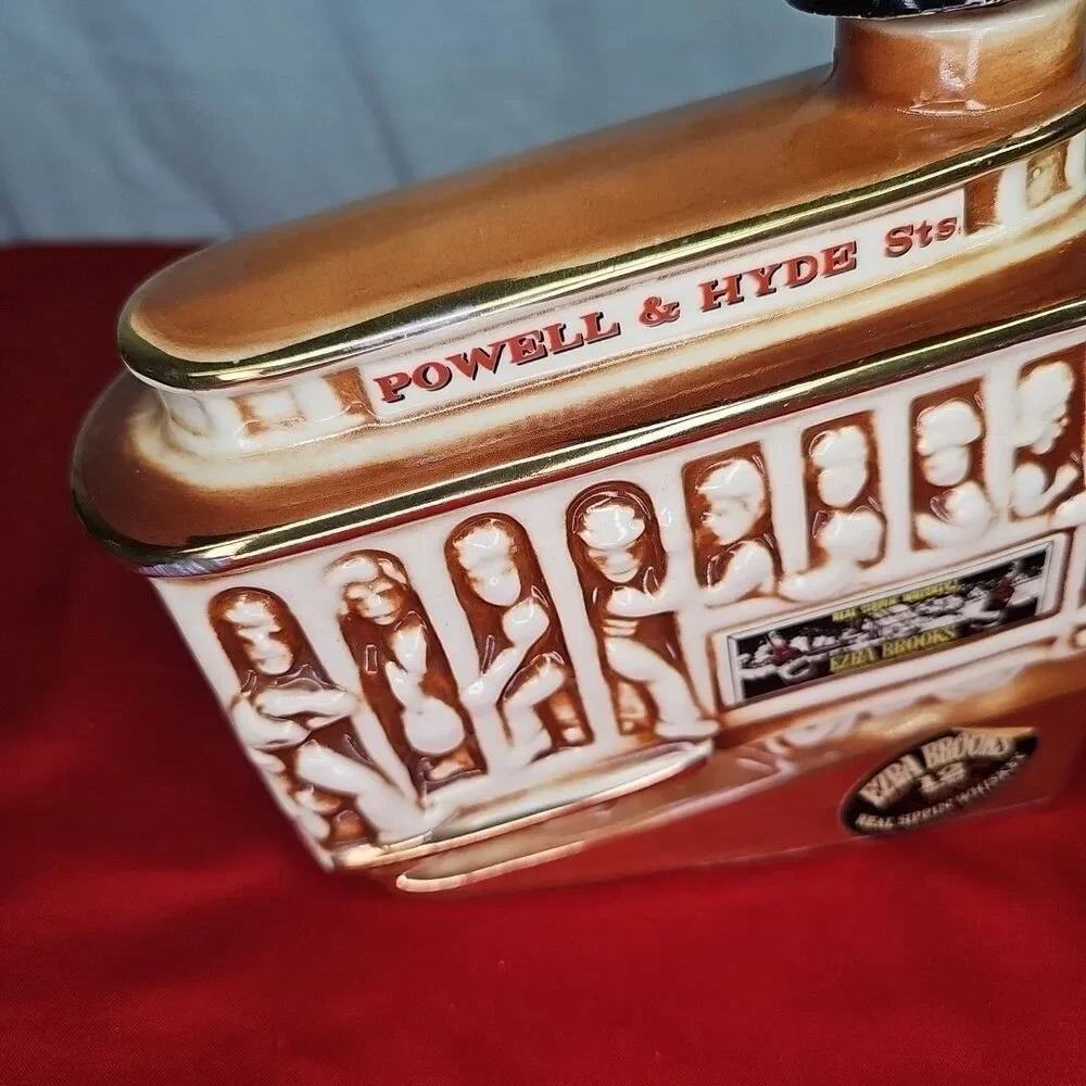 San Francisco Decanter Cable Car Liquor Bottle VTG 68 Ezra Brooks Powell & Hyde